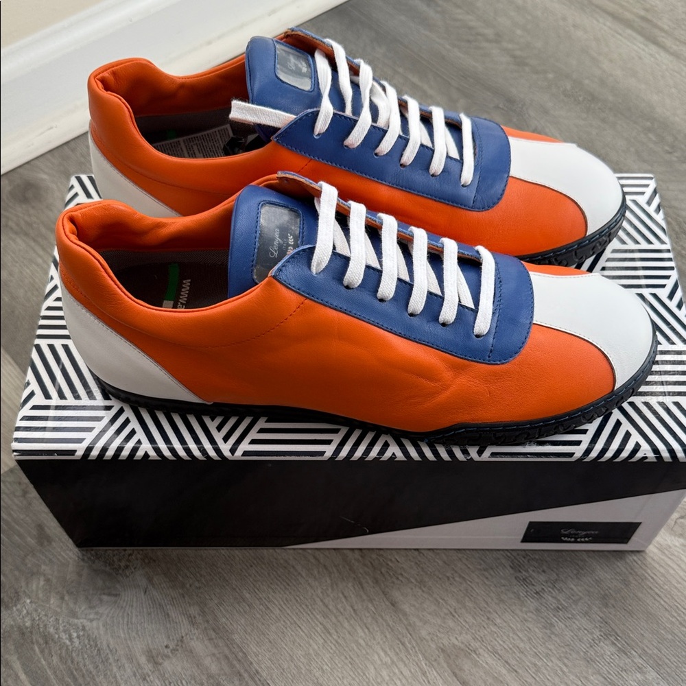 NWT’S ITALIAN MADE SNEAKERS!